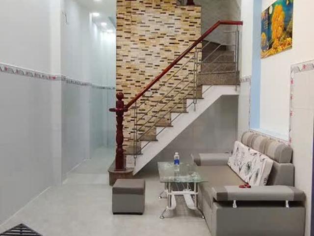 Nhà 4 tầng mới vào ở liền hẻm 157 Dương Bá Trạc P1 Q8