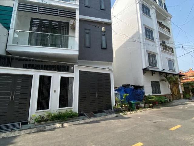 Nhà 4 Lầu Đẹp Hiếm – Ngang 7M – Hẻm Xe Hơi 8M – Khu Nhà Giàu Cao Cấp