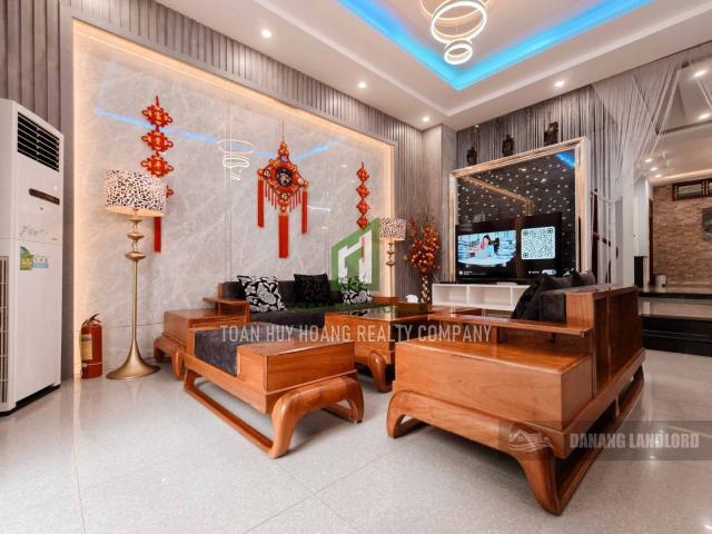 4BR fully furnished house near Ngu Hanh Son
