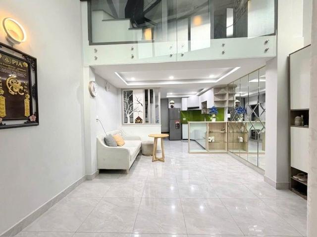Nhà 5 tầng hẻm xe hơi phan tây hồ – 39m² – cách mặt tiền 20m – giá 7.35 tỷ