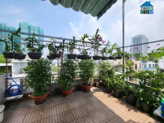 Nhà 5 Tầng Lô Gốc 2 MT Hẻm 8m K. Doanh 6x20 Đường 3/2 Quận 10 Cần Bán