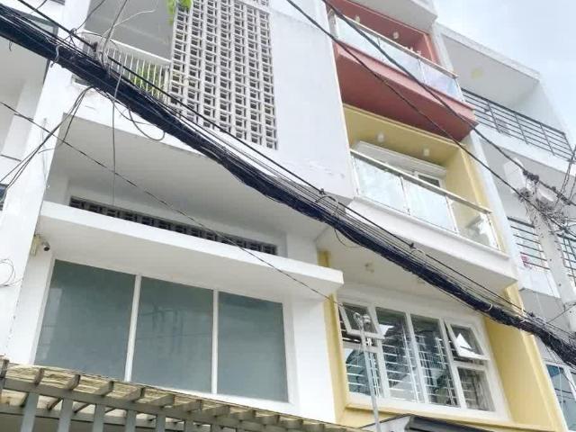 Nhà 5 tầng 4 lầu + ST hẻm lớn xe hơi đậu trước cửa Âu Dương Lân P2Q8