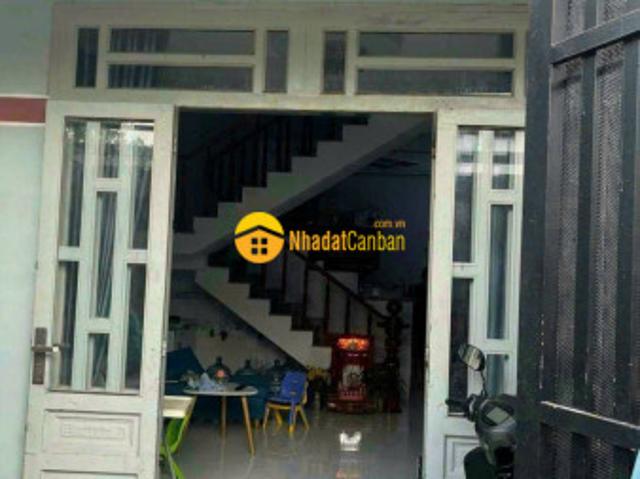 Nhà 5x18 1 trệt 1 lầu gần chợ hưng long 3pn 2wc shr 1.1 tỷ tl