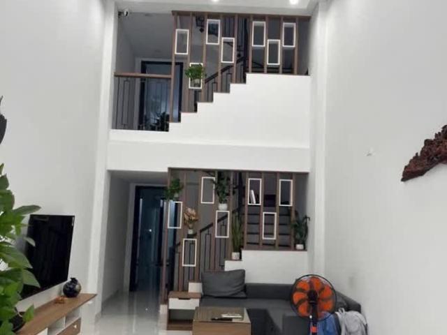 Nhà Cực Đẹp Ô Tô Đỗ Cửa Bán Nhà Lê Hữu trác Vị Trí Đẹp giá Tốt