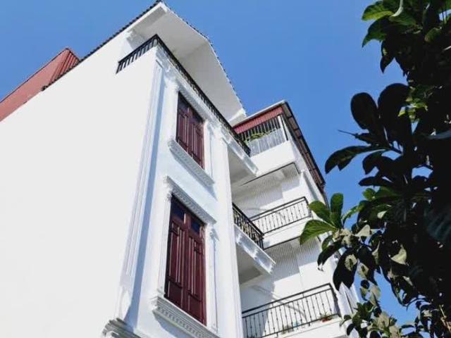 Nhà chính chủ tiện ích xung quoanh đầy đủ 2 mặt thoáng