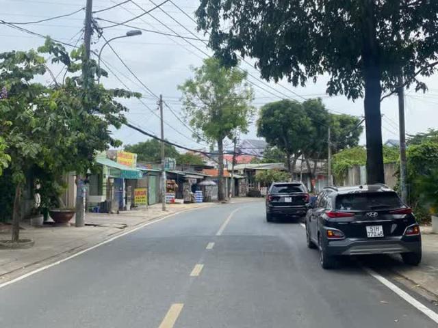 Nhà B.án, Đ. L.Trung, 240m2, Vị Trí Đẹp, Chỉ 27 Tỷ