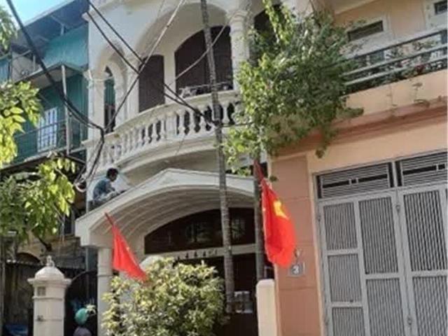 Nhà Bắc Từ Liêm, oto đỗ, 90m2, 4 tầng lộng lẫy, nhỉnh 13 tỷ