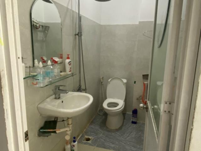 Nhà Bán HXH 3 Lầu 24m2 Thích Quãng Đức P5 Q. Phú Nhuận