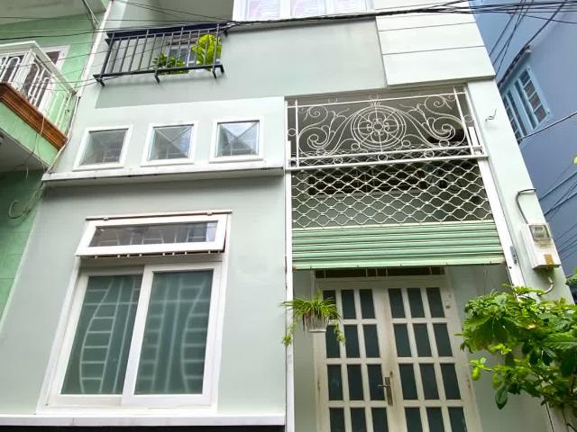 Nhà bán Khu VIP Lê Văn Sỹ Q. PN DT 60m2, ngang 5.1m, 5 tầng 10.9 TỶ