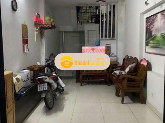 Nhà bán 4 hậu giang f4tân bình 3 2158 4tỷ 3lầu