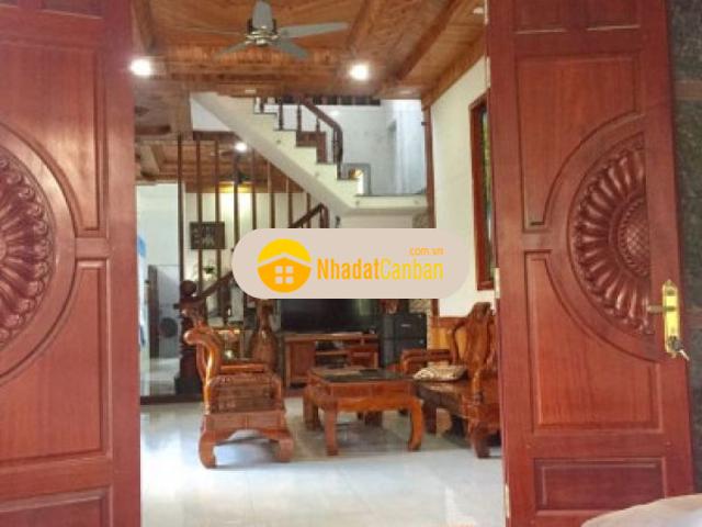 Nhà biệt thự phố 2 lầu 8 p trọ
