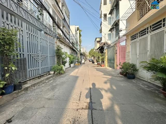 Nhà Bùi Đình Túy, Phường 24, Bình Thạnh, 90m, 3 tầng, xe hơi, chỉ 13,9 tỷ