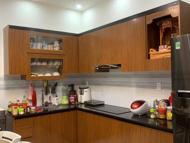 Nhà Gần Chợ Linh Tây – Khu Vực Đắc Địa – Ngang 5M – Hẻm Xe Hơi – Giá Tốt