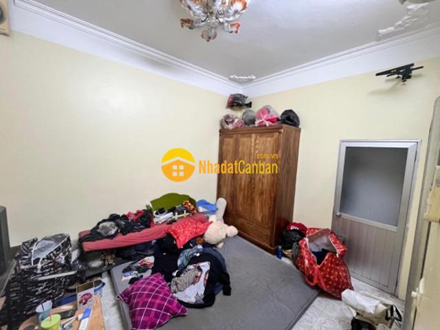 Nhà gần phố bạch mai, 54m2 mt rộng, gần phố, cải tạo thêm thang máy vừa ở vừa cho thuê có dòng tiền