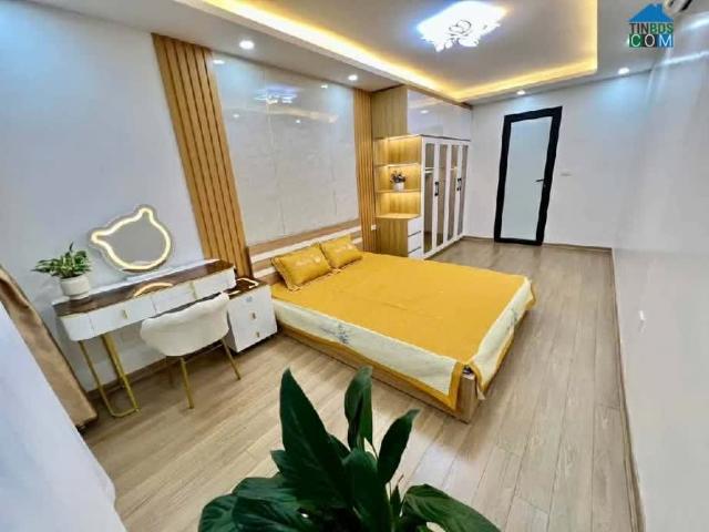 Nhà Gần Phố Trung Phụng 30M2 X 5t_ngõ Thông Rộng_gần Phố_nhà Mới Đẹp Full Nội Thất, Hơn 8 Tỷ