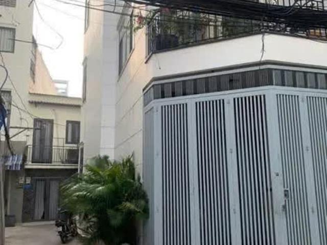 Nhà gò vấp nằm ngay lô góc 41m2 4 tầng giá 6 tỷ xx