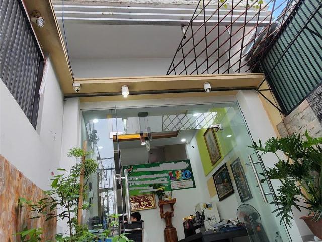 Nhà gò vấp – nhà 3 hướng lầu đông nam giáp tân bình