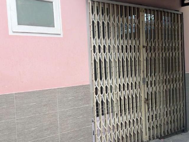 Nhà góc 3 tầng hẻm thông 432 Dương Bá Trạc P1Q8. Giá 2.18 tỷ TL