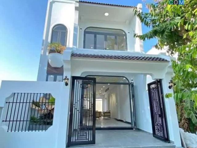 Nhà gác lửng giá rẻ full thổ cư