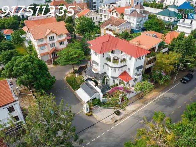 Nhà giá rẻ Quận 2, duy nhất khuôn đất 2 MT khu compuond Thảo Điền 10x20m Đông Nam giá 44 tỷ lh