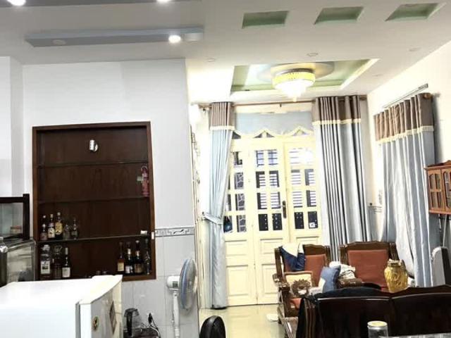 Nhà Giá Sốc, 56tr/m2, Nguyễn Duy Trinh Q2, DT 86m2, 4t, Ngang Khủng 8M2 Giá Chỉ 6.4ty