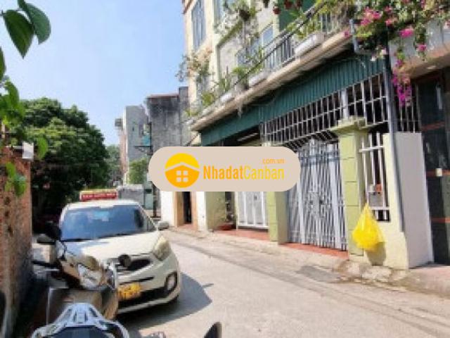 Nhà dân xây phố thạch bàn 60m2 ô tô tránh 10 3 tỷ