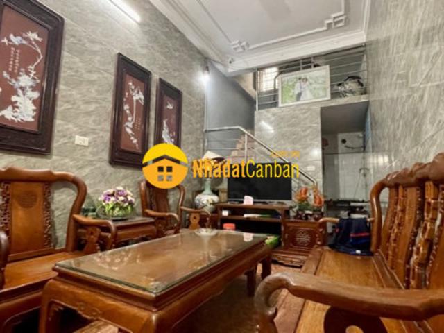 Nhà khu đại từ 46m2 3 tầng mặt tiền 3,5m giá hơn 8 tỷ