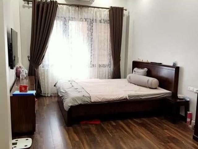 Nhà khu phân lô Nguyễn Hoàng 65m2 4 tầng 5 ngủ ô tô đỗ nhỉnh 6 tỷ 0987866