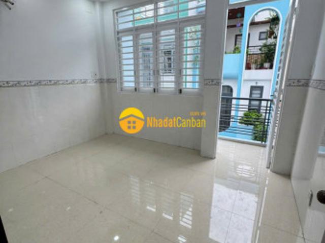 Nhà hẻm đường số 8, bình hưng hòa b, dt 40m2 3 lầu 4pn 3wc giá 4,5 tỷ