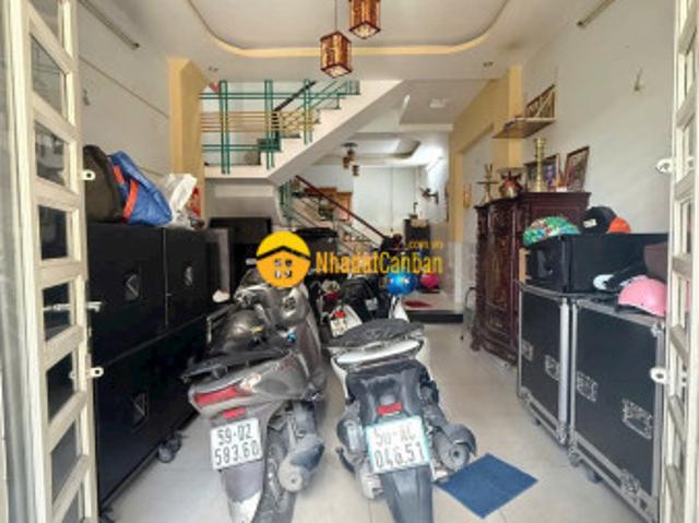 Nhà hẻm đường số 8, bình hưng hòa b, dt 48m2 2 lầu 4pn, 4wc, sân thượng giá 4,95 tỷ