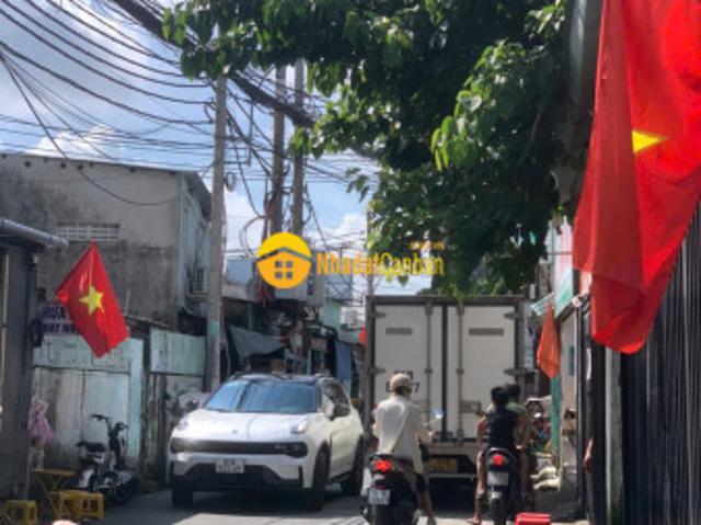 Nhà hẻm ô tô hiệp bình phước cạnh vạn phúc 5x13m chỉ 5.7 tỷ
