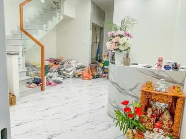 Nhà hẻm ô tô Quận 7 – Sổ hồng riêng, giá tốt chỉ 7,5 tỷ!