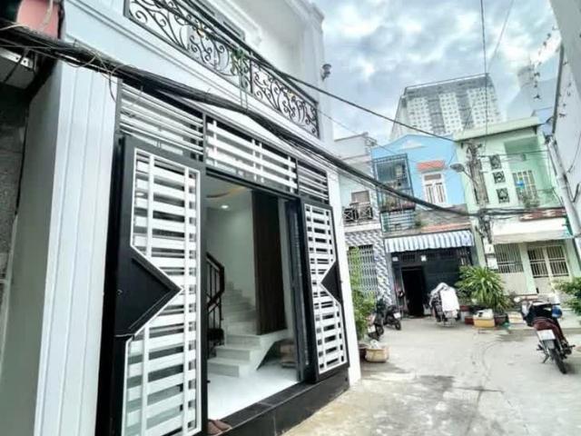 Nhà Hẻm Âu Dương Lân, P. 3, Quận 8 Hẻm Trước Nhà 5M Thông Nhiều Hướng Giá 4.8 Tỷ