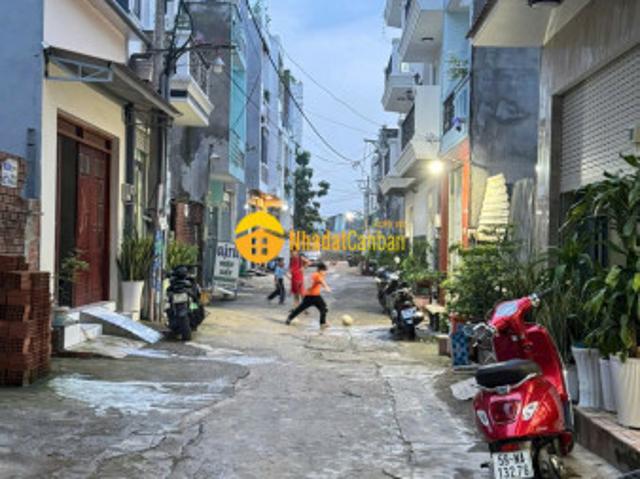 Nhà hẻm bình thành, bình hưng hòa b, dt 56m2 3 lầu 4pn 4wc giá 5 tỷ