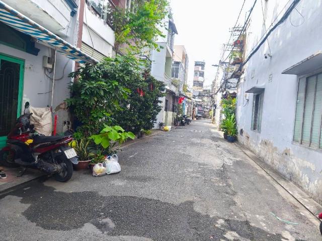 Nhà hẻm xe hơi, Huỳnh Thị Hai, Phường Trung Mỹ Tây, 73m2 ngang 5m Nhỉnh 5 tỷ