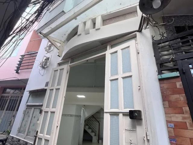 Nhà hẻm 125 Nguyễn Thị Tần P. Chánh Hưng P2Q8