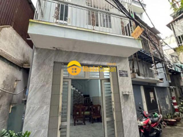 Nhà hẻm 3 xẹt lạc long quân p10, tân bình dt 31,2m2 1 lầu 2pn 2wc giá 3,7 tỷ