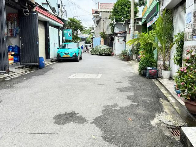 Nhà HXH Nguyễn Ảnh Thủ Hiệp Thành Q12 Gần Ngã 3 Đông Quang 4X18M 72M2 Giá Chỉ 4,3 Tỷ
