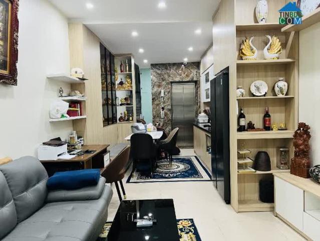 Nhà Đại Cồ Việt Hiếm Ô Tô Tránh Nhà Mới Đẹp Ở Luôn 6 Tầng Thang Máy DT 42M2 X MT 4.1m. 12 Tỷ