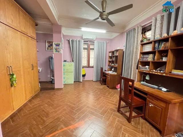 Nhà Đại La Trần Đại Nghĩa DT 80m2x4T ô tô đỗ cửa