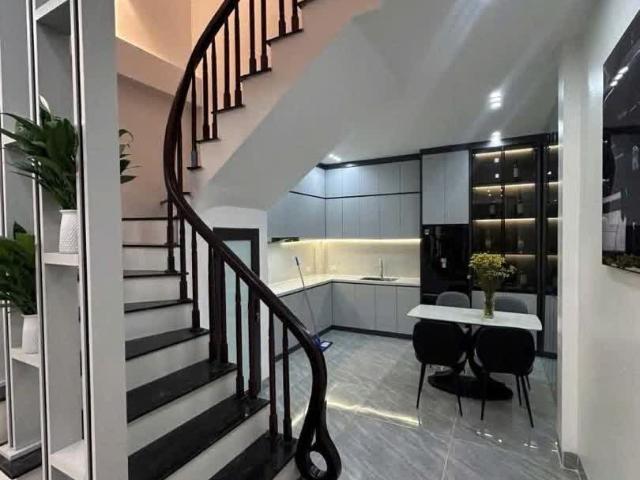 Nhà Ở Đón Tết, Trục Đại Lộ Tây Thăng Long, Oto Vào Nhà, Dt=36m2x5t, Mt=4.6m, 6.3ty