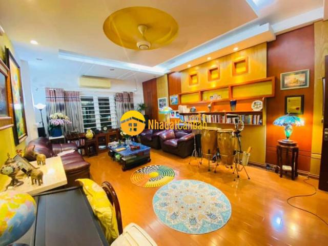 Nhà liền kề 40m2 khu vực lê đức thọ, đường rộng vừa ở vừa kinh doanh hợp lý nhà đẹp ở luôn, 9.6 t