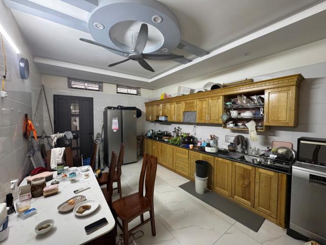 Nhà mặt đường kiều sơn – văn cao dân xây 4 tầng – giá chỉ 6,5 tỷ