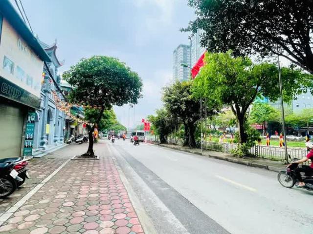 Nhà Mặt Phố Khương Đình, Thanh Xuân 59M2 7T Thang Máy MT 4m, Chỉ 21 Tỷ ️