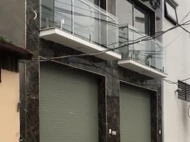 Nhà Mặt Phố Kinh Doanh Mà Giá Chỉ Có Hơn 6 Tỷ