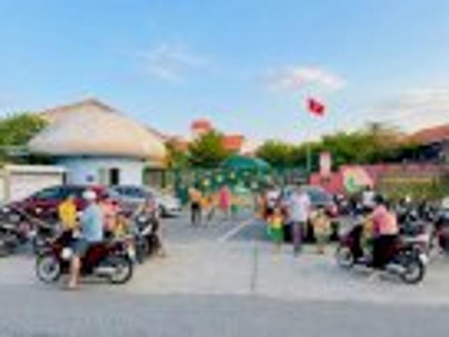 Nhà Mặt Phố Lại Uyên Ngay Tạo Lực 2 Giá 2.1 Tỷ Sổ Đỏ 150M2 6Pn 30X5M Chỉ Còn 1 Căn Lh
