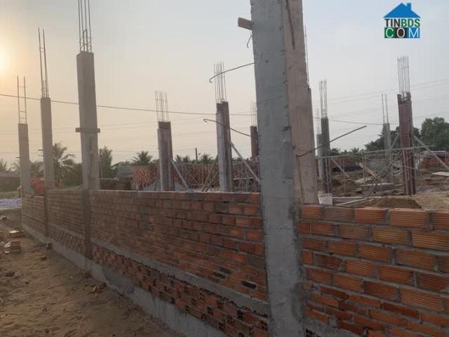 Nhà mặt tiền giá rẻ