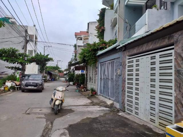 Nhà mặt tiền Giá trong hẻm Nhà mới đẹp Vào ở ngay. Dt 60m2. Giá chỉ nhỉnh 5 tỷ