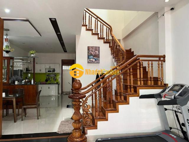 Nhà mặt tiền đường nguyễn bá ngọc tam kỳ 96m2 3,2 tỷ