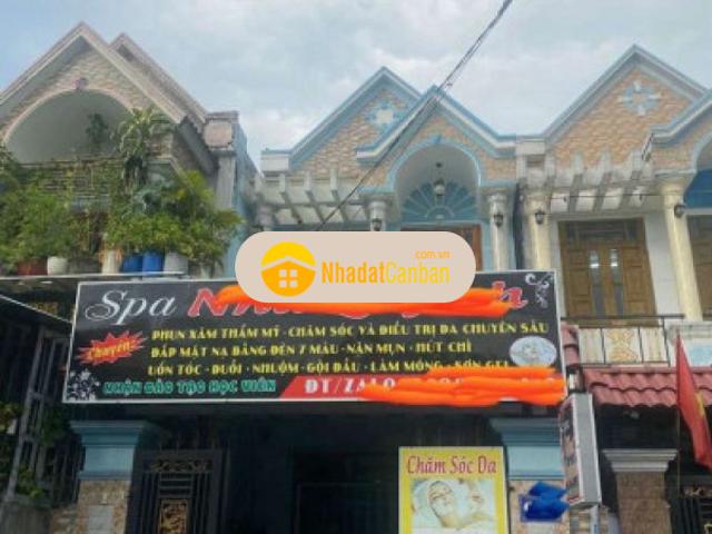 Nhà mặt tiền đường nhựa gần trung tâm y tế dĩ an